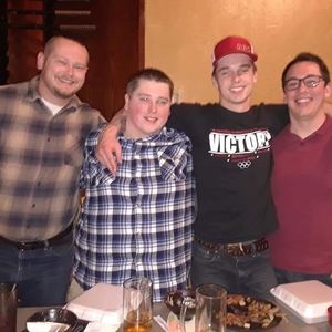 Meet your Posher, Ashton